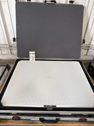 24&rdquo; x 32&rdquo; Gom Calibration Panel with Gom Pelican Case