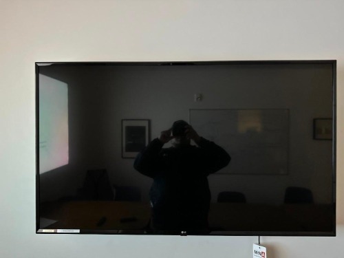 LG 55&rdquo; TV