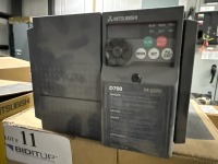 Mitsubishi FR-D720-165-NA Compact Size Inverter - 2
