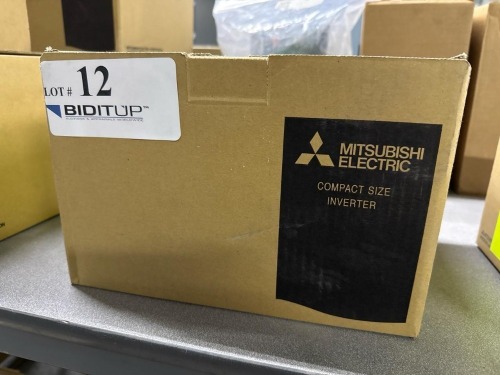 Mitsubishi FR-D720-165-NA Compact Size Inverter