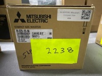 Mitsubishi FR-D720-165-NA Compact Size Inverter - 2