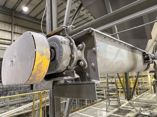 Industrial Hopper Silo with Screw Conveyor System