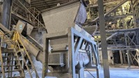 Wet Material Feed Hopper with Screw Feed - 2