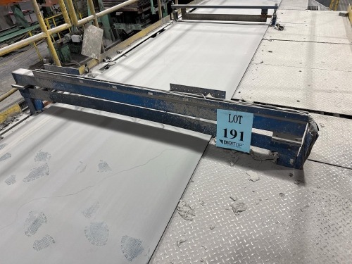 Thickness Measurement System With Control Cabinet