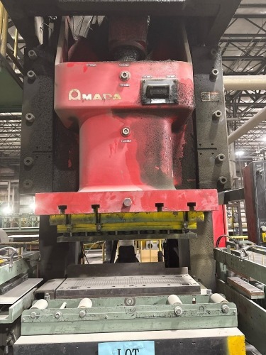 2017 AMADA TP-200EX Gap Frame 220 Ton Press