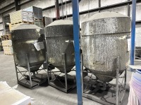 (25) Plastic Primer Tanks - 3