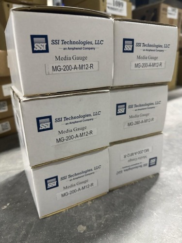 (6) SSI Technologies MG-200-A-M12-R Media Gauges