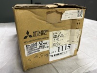 Mitsubishi FR-A700 Series VFD Inverter Drive, FR-A720-2.2K - 3