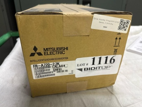Mitsubishi FR-A700 Series VFD Inverter Drive, FR-A720-2.2K