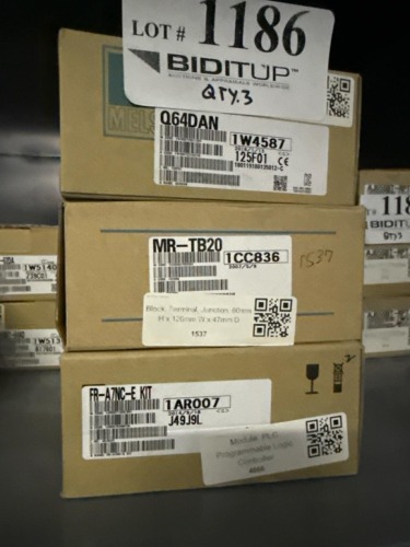 Mitsubishi Electric Q64DAN, MR-TB20 And FR-A7NC-E Kit PLC Components