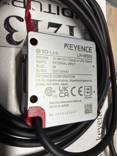 (2) Keyence LR-W500 Laser Sensors With (1) LR-TB5000CL Sensor