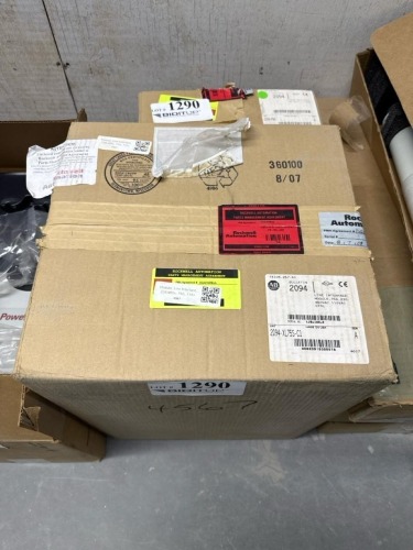 Allen-Bradley Bulletin 2094 Line Interface Module And Power Rail