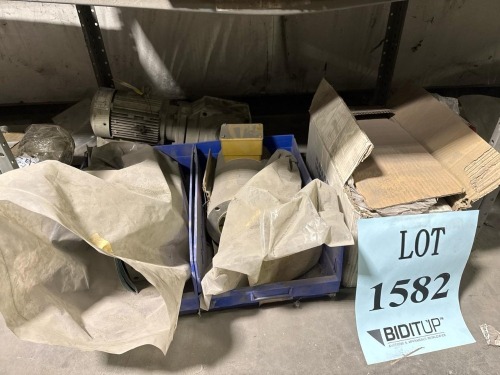 Lot of Assorted Servo Motors