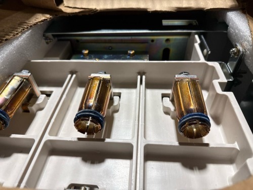 Cushion Tank With Blades