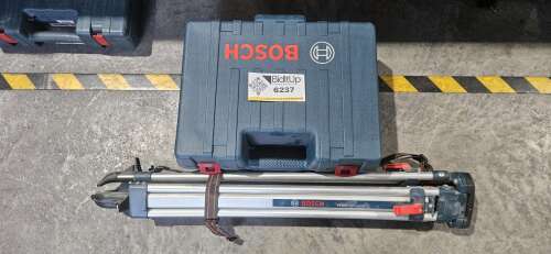 Bosch GRL 800-20HV Rotary Laser Set, w/ Bosch BT 160 Professional Tripod