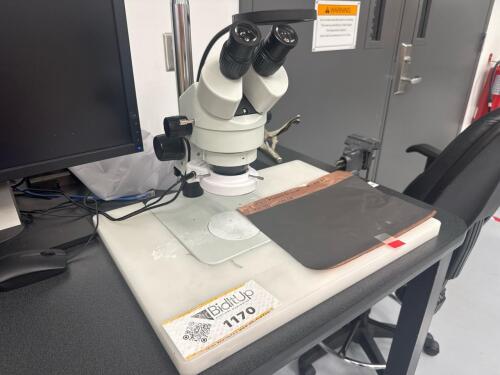 Microscope