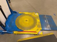 Bishamon EZ Off Lifter 25E-3S pallet positioner - 3