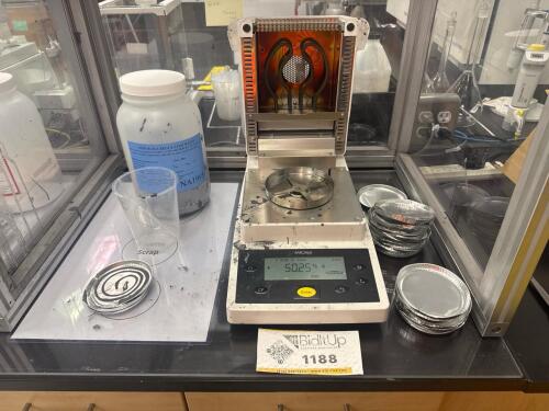 infrared moisture analyzer
