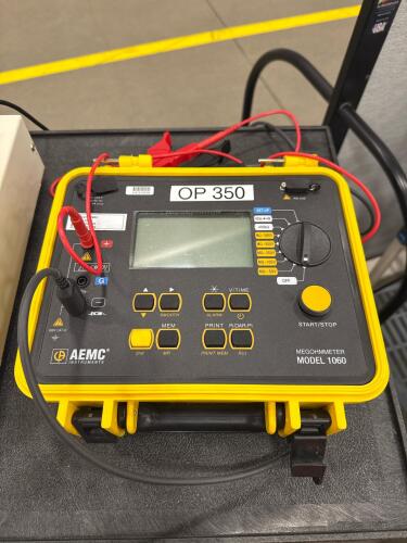 AEMC Megohmmeter Model 1060