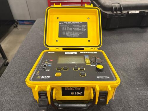AEMC Megohmmeter Model 1060