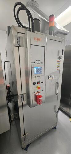 Espec ET31-CCA Environmental Chamber 13