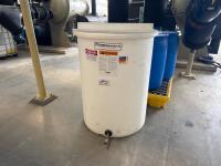 Holding tank