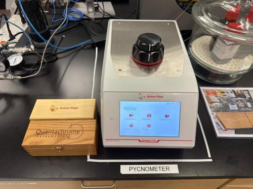 Anton Paar Ultrapyc 5000 Gas Pycnometer