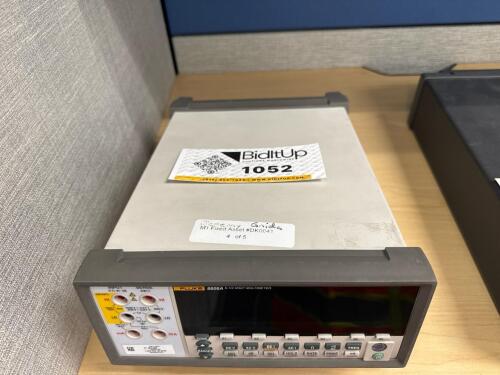 Fluke 8808A multimeter