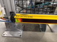 (4) Banner EZ-SCREEN Safety Light Curtain Receivers - 7