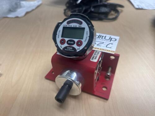 Torque gauge