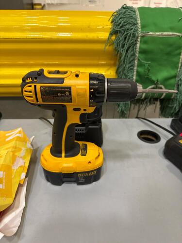 Dewalt 1/2&rdquo; Cordless Drill Driver Model: DC720