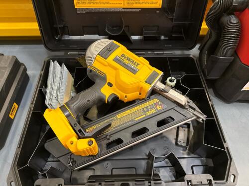 Dewalt Nailer