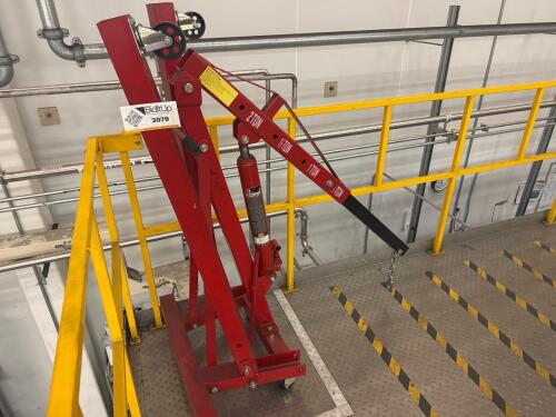 Engine hoist