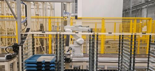Mitsubishi Robotic Arm, w/ CR2DA-700 Robot Controller