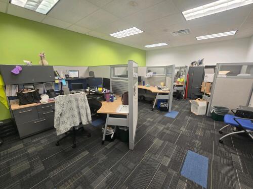 Quality Engineering Office Cubicles (4) Total and Chairs