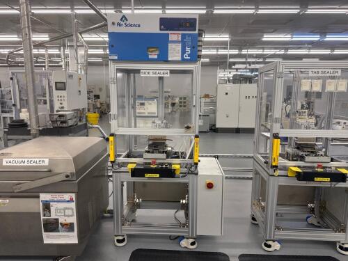 Side Sealer With Air Science Ductless Fume Hood and Banner Duo-Touch Run Bar