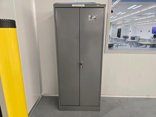 ULine 5 Shelf Caninet