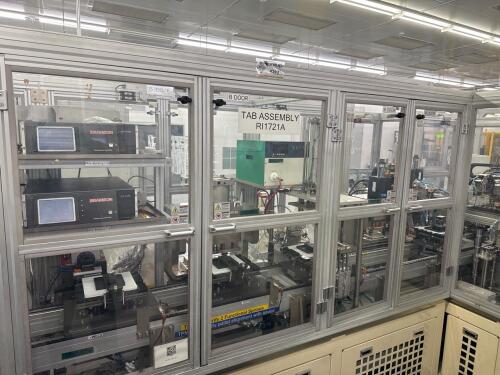 Battery cell tab assembly