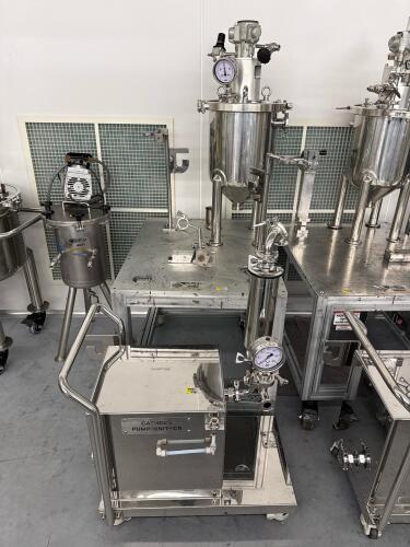 Mobile Stainless Steel Chamber