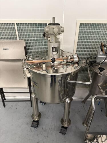 Mobile Stainless Steel Chamber