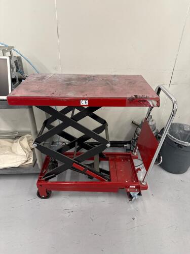 ULINE 770LBS Lift Table Model: H-1784