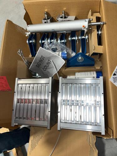 Modular Pneumatic Distribution & Roller Guide Assembly &ndash; Industrial Automation Component