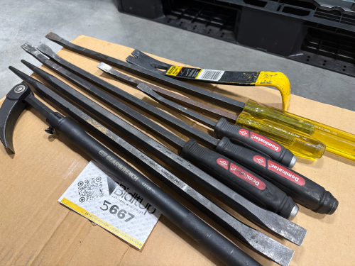GEARWRENCH Indexing pry bar, (2) Mayhew Dominator pry bars, (4) PROTO Pry bars, & STANLEY Wonder bar