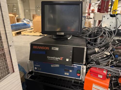 Branson VersaGraphix Universal Controller, & Branson 2000bdc Power Supply Unit, & PT 15 monitor