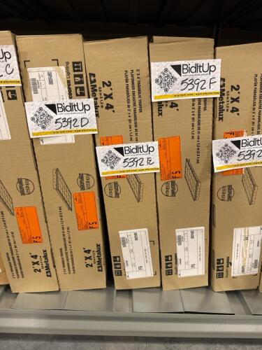 2&rsquo;x4&rsquo; parabolic troffer light fixture