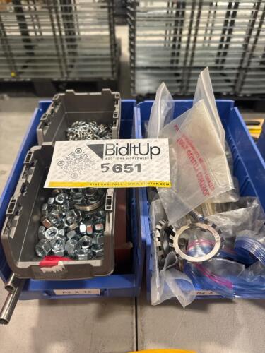 Bolt, washer and nut assortment