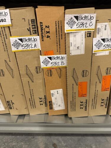 2&rsquo;x4&rsquo; parabolic troffer light fixture