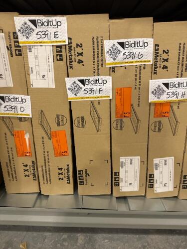 2&rsquo;x4&rsquo; parabolic troffer light fixture