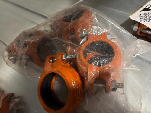 (6) Victaulic grooved rigid pipe coupling&rsquo;s