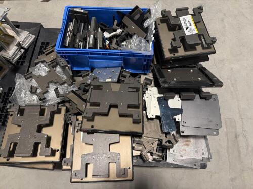Assortment of BOSCH Rexroth antistatic workpiece carriers